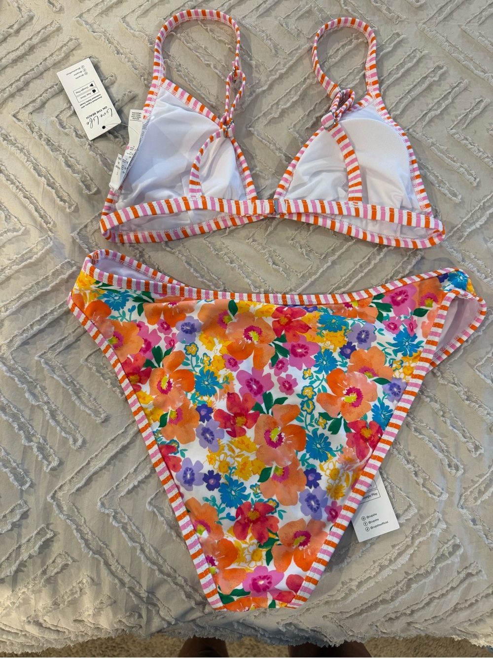Women’s NWT Cupshe Floral Bikini Set - Multicolor - Small Top - Medium Bottom - Picture 5 of 5